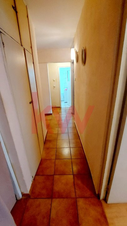 Apartament 4 camere zona Astra 