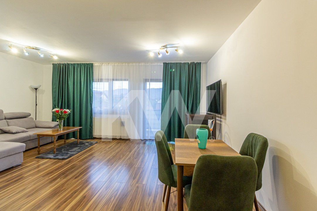 Apartament spatios cu vedere spre Brasov , zona de vile Coresi