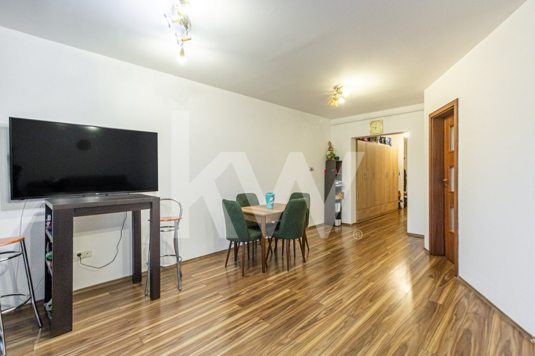 Apartament spatios cu vedere spre Brasov , zona de vile Coresi