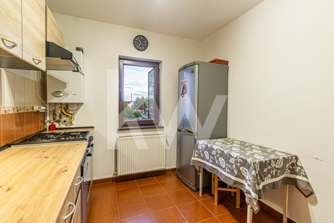 Apartament spatios cu vedere spre Brasov , zona de vile Coresi