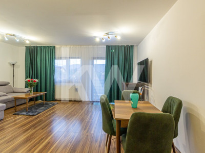 Apartament spatios cu vedere spre Brasov , zona de vile Coresi