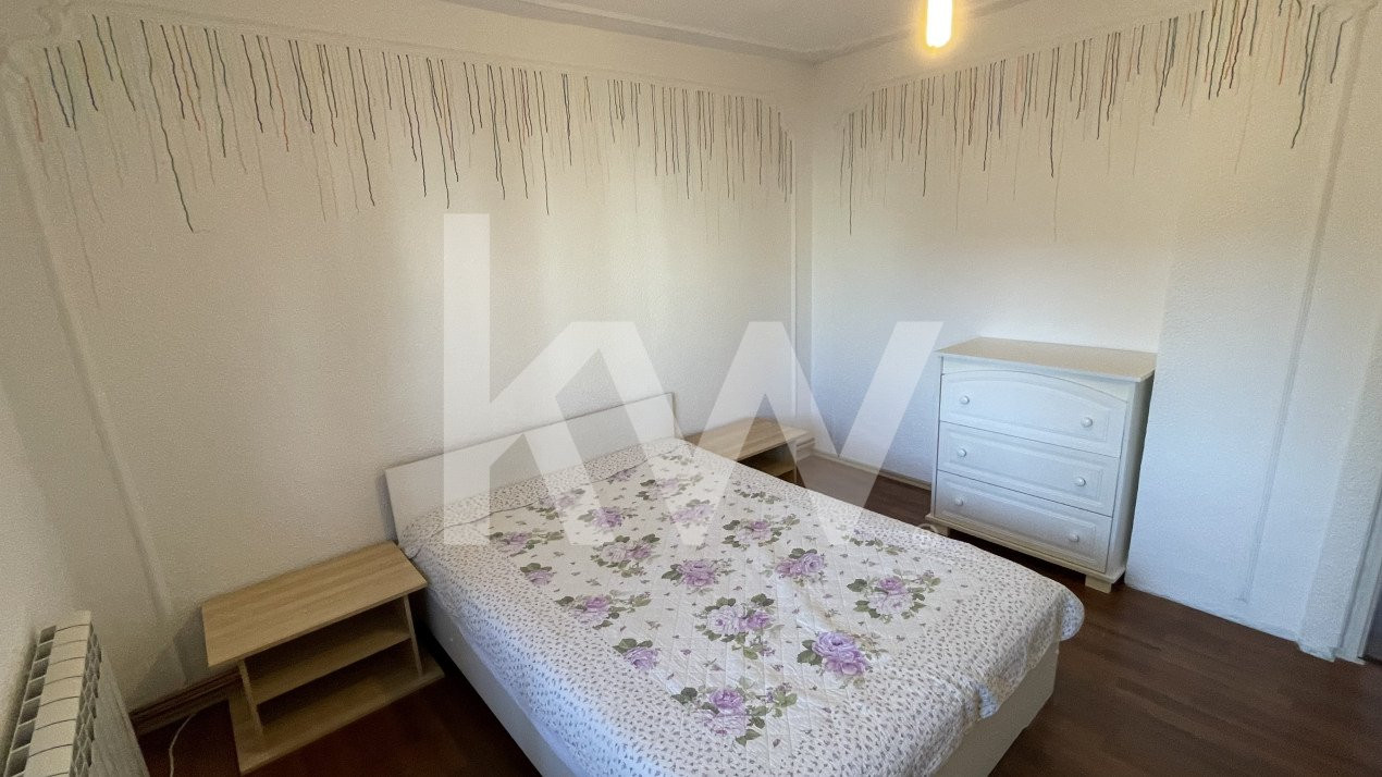 - REZERVAT- Apartament 2 camere decomandat Feldioara