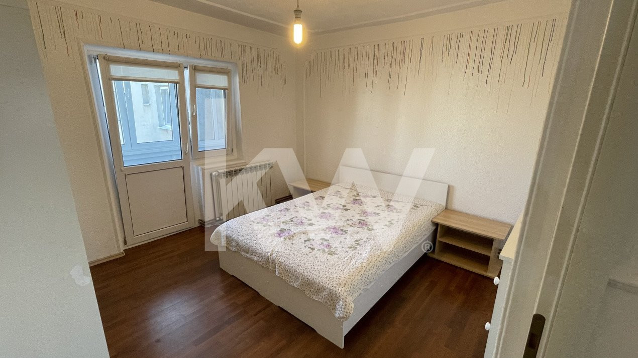 - REZERVAT- Apartament 2 camere decomandat Feldioara