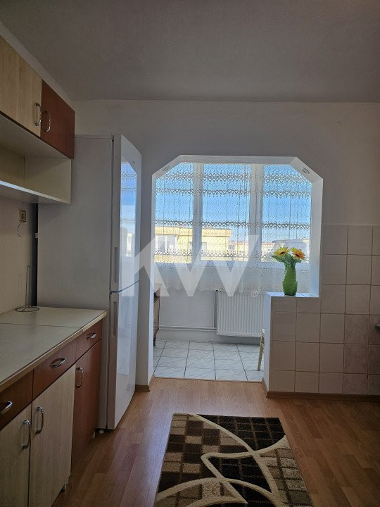 Închiriere apartament cu 3 camere, mobilat și utilat - zona Triaj