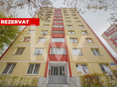 REZERVAT - Vânzare apartament cu 3 camere, strada Brandușelor, zona Florilor