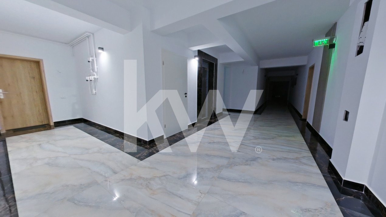 Apartament 3 camere suprafata generoasa ,zona Coresi