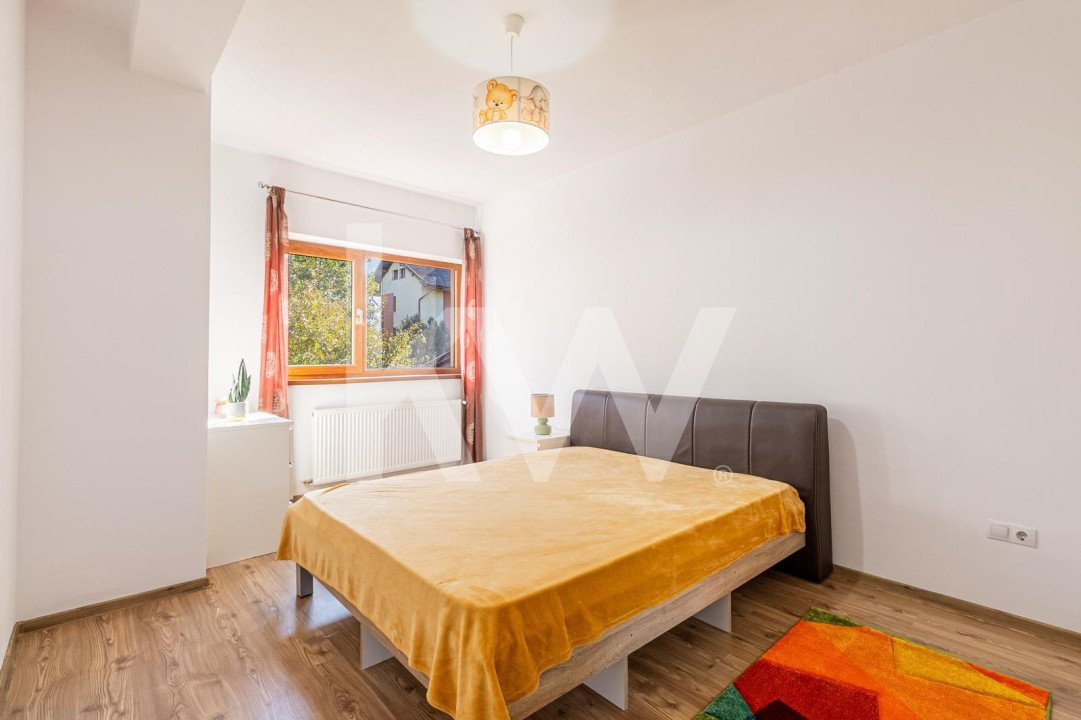 Apartament 5 camere cu curte proprie, zona usor accesibila