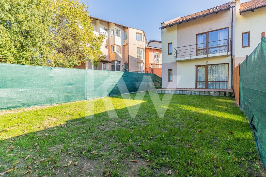 Apartament 5 camere cu curte proprie, zona usor accesibila