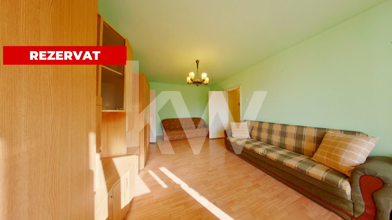 REZERVAT-Vânzare apartament 2 camere,mobilat si utilat+ balcon de 11mp