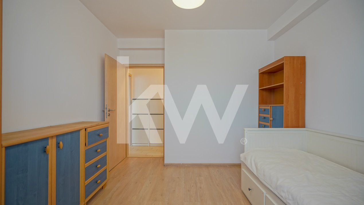 REZERVAT - Apartament cu 3 camere, mobilat si utilat, strada Nicolae Labis 