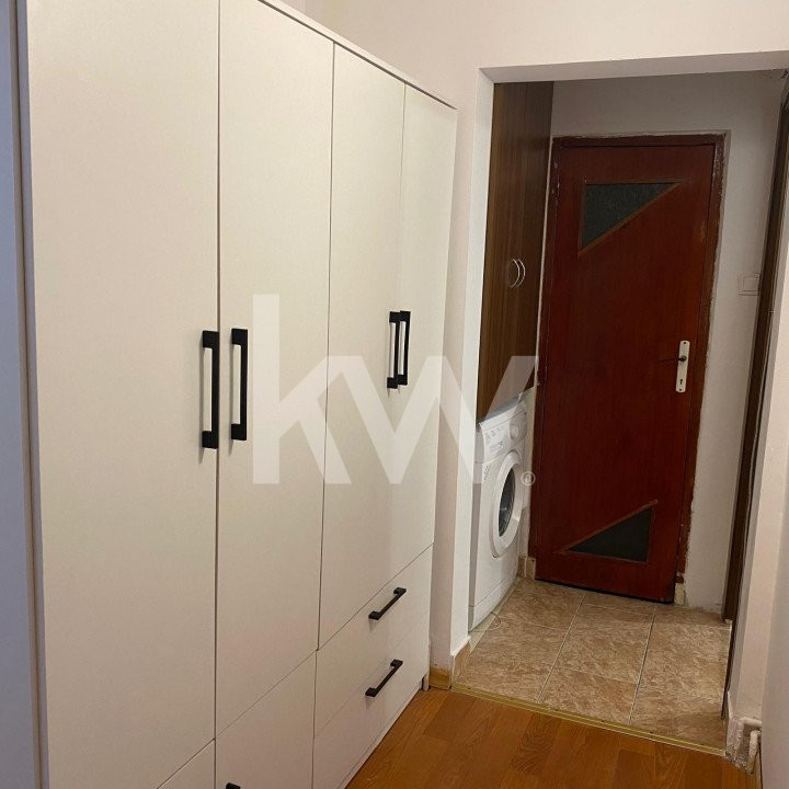 Apartament cu 2 camere, decomandat