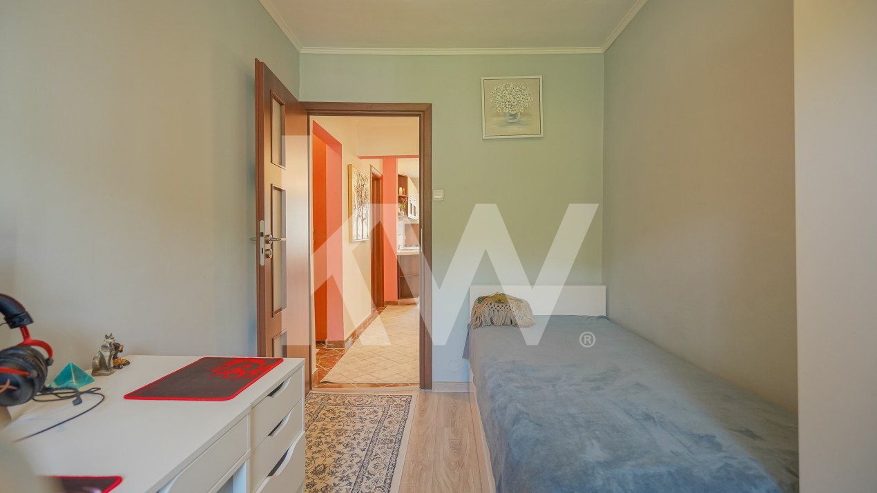 Apartament 3 camere, decomandat - Mihai Viteazul - Zona Grivitei